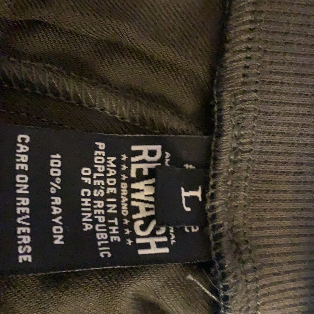 NWT Joggers - Picture 3 of 4